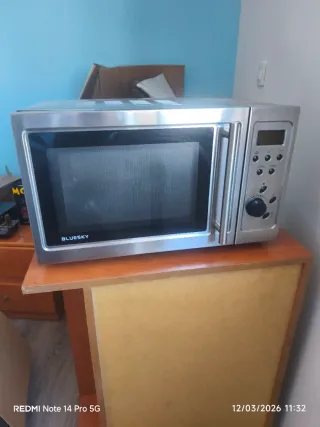 Microondas OK. Einbau-Mikrowellengrill 20L