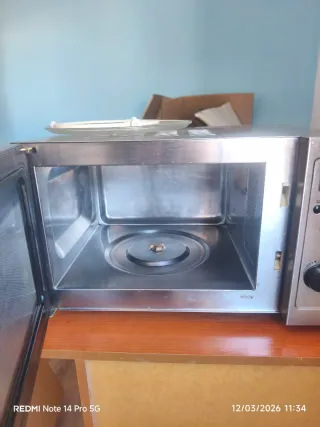 Microondas OK. Einbau-Mikrowellengrill 20L