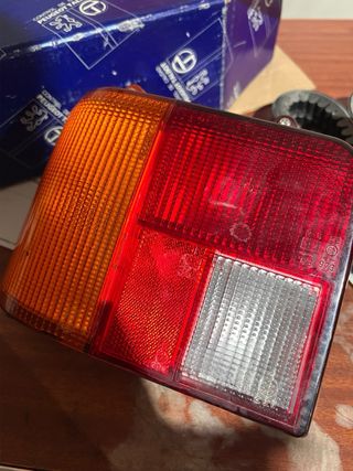 Piloto + Espejo retrovisor izquierdo Peugeot