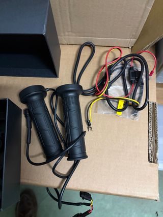 Puños calefactables para moto sin usar