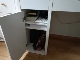 Escritorio Blanco Ikea MICKE con Cajones