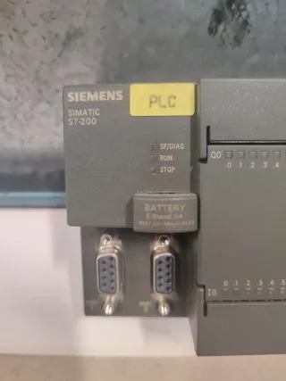 Siemens SIMATIC S7-200 CPU 226 PLC