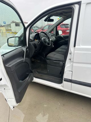 Mercedes Vito 2.2 CDI 2015 revisada y lista
