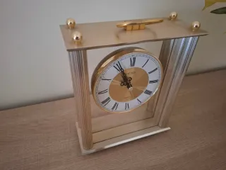 Reloj de Sobremesa Seiko Impecable