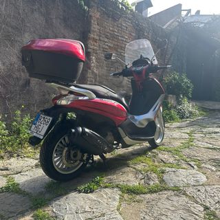Piaggio Beverly 125cc 2011