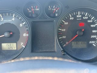 SEAT Ibiza 2004 1.4 gasolina 130.000 km 5 puertas