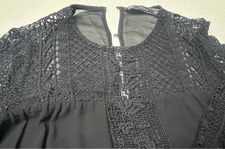 Blusa Zara Encaje Negro