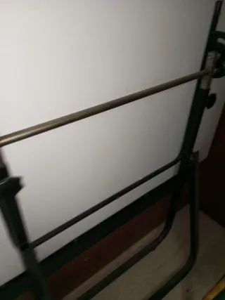 Mesa de dibujo/lectura inclinable