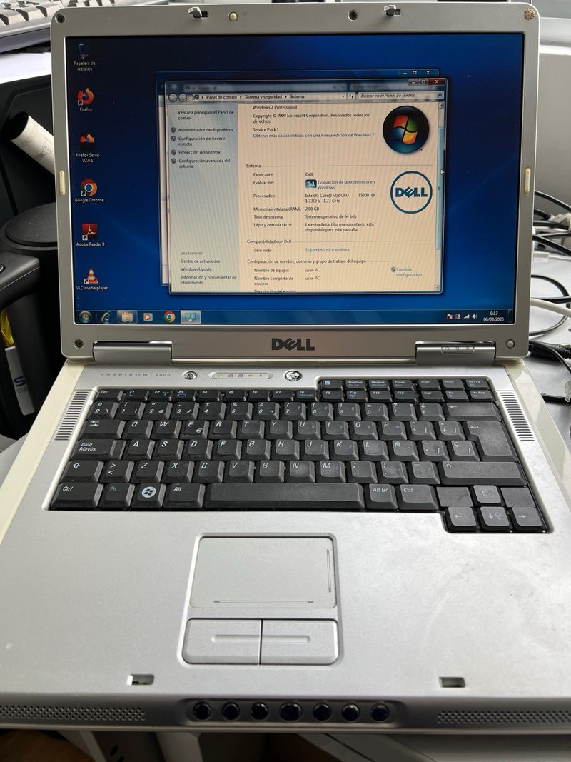 Portátil Dell Windows 7 Professional afbeelding 2