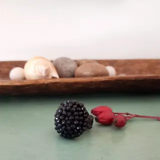 Anillo cuentas cristal negro