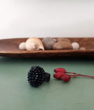 Anillo cuentas cristal negro