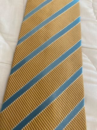 Lote 4 corbatas seda y poliéster