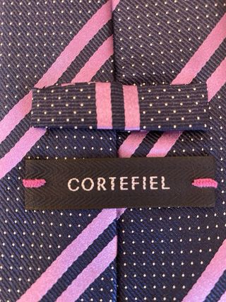 Lote 4 corbatas seda y poliéster