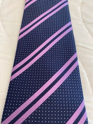 Lote 4 corbatas seda y poliéster