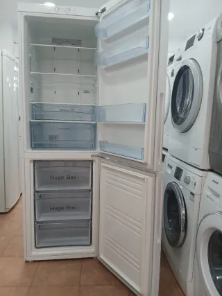 NEVERA COMBI HAIER NO FROST ENERGÍA A+