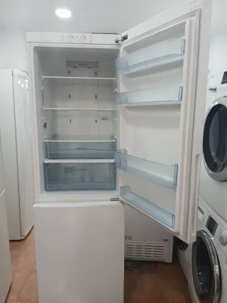 NEVERA COMBI HAIER NO FROST ENERGÍA A+