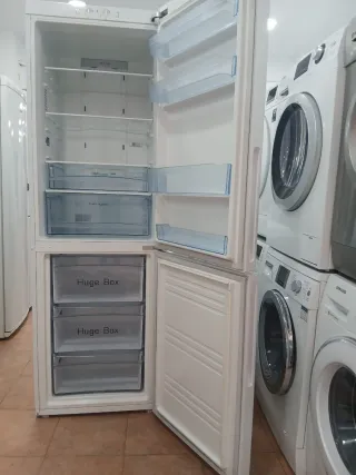 NEVERA COMBI HAIER NO FROST ENERGÍA A+