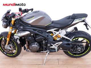 TRIUMPH SPEED TRIPLE 1200 RS