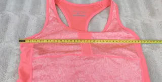 Camiseta técnica con sujetador talla M