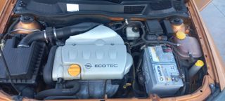 Opel Astra Bertone 2003