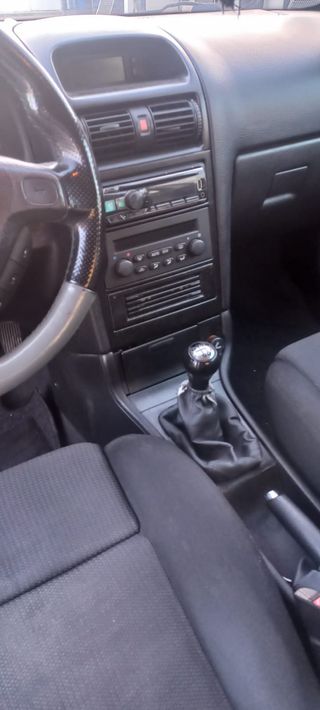 Opel Astra Bertone 2003