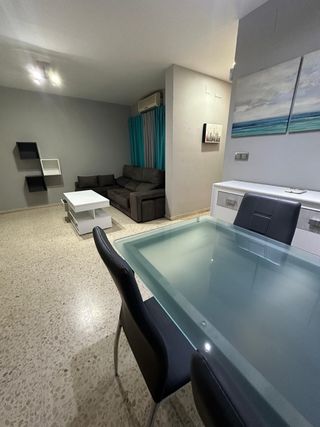 Se vende casa adosada