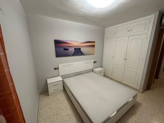 Se vende casa adosada