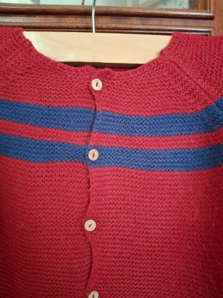 Golfino bimba/o rosso e blu