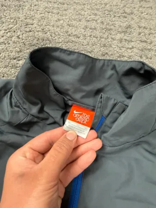 ¡¡OFERTA!! Talla XL Chaqueta Nike Impermeable