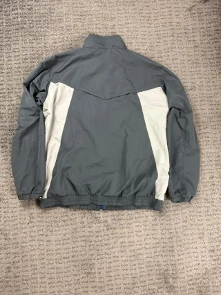 ¡¡OFERTA!! Talla XL Chaqueta Nike Impermeable