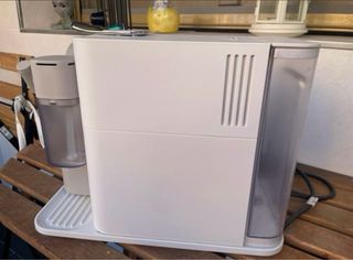 Cafetera Nespresso Lattissima Automática