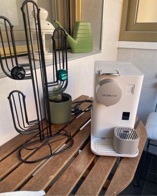 Cafetera Nespresso Lattissima Automática