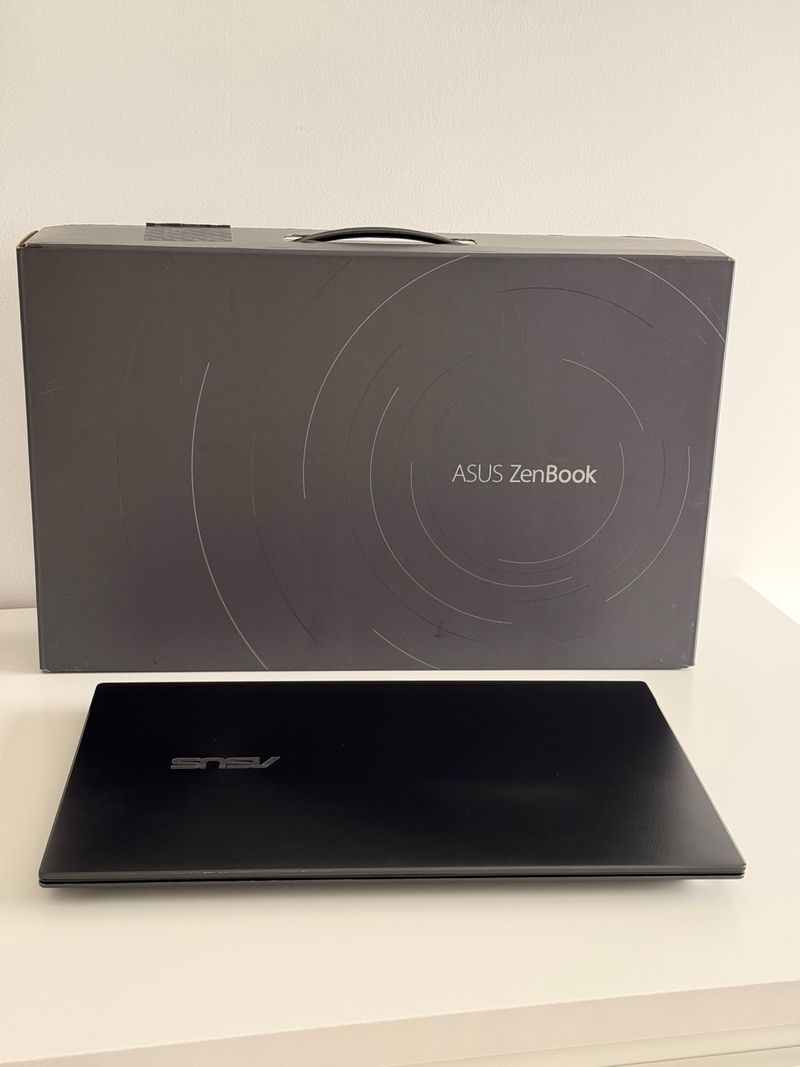 ASUS ZenBook Ryzen 7 16GB RAM 512GB SSD