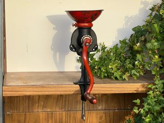 Molino de café ELMA vintage