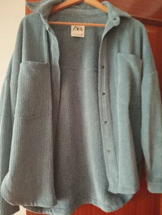 Camisa Zara azul talla M