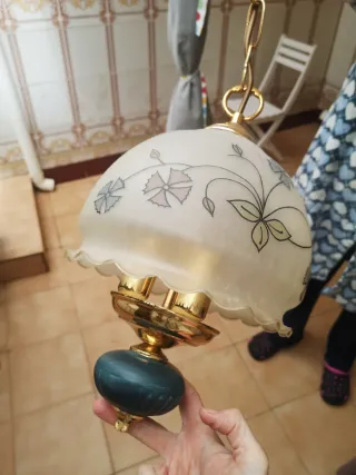 Lámpara de techo colgante dorada