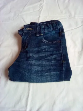 Pantalones vaqueros niño