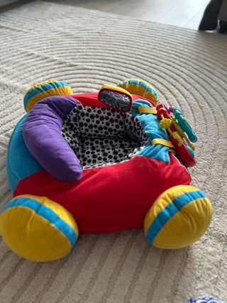 Coche Bebé Playgro con Música y luz