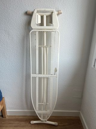 Tabla de planchar plegable