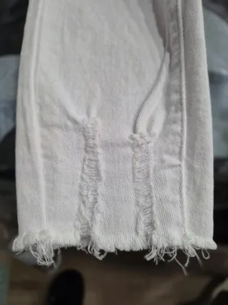 Prenda blanca sin usar