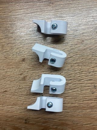 Supporti vetrina Ikea Detolf