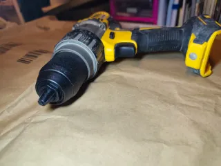 Taladro Percutor Dewalt DCD996