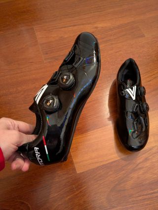 NUEVAS Zapatillas VITTORIA VELAR talla 41.