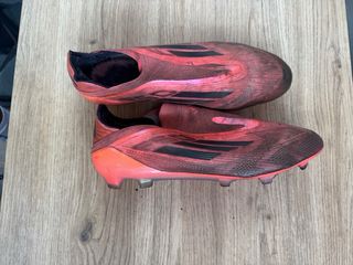 Adidas F50 Botas de Fútbol Rojas y Negras