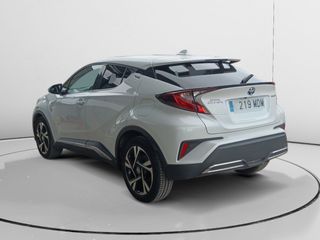 Toyota C-HR Hybrid Advance