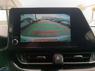 Toyota C-HR Hybrid Advance