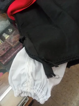 Traje Baturro Niño Negro y Rojo