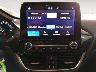 Ford Puma Titanium Design