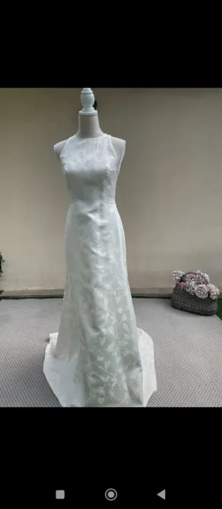 Ganga. Vestido de Novia Rosa Clará Seda 100%