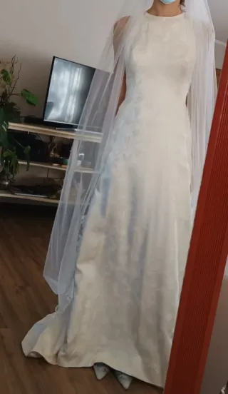 Ganga. Vestido de Novia Rosa Clará Seda 100%
